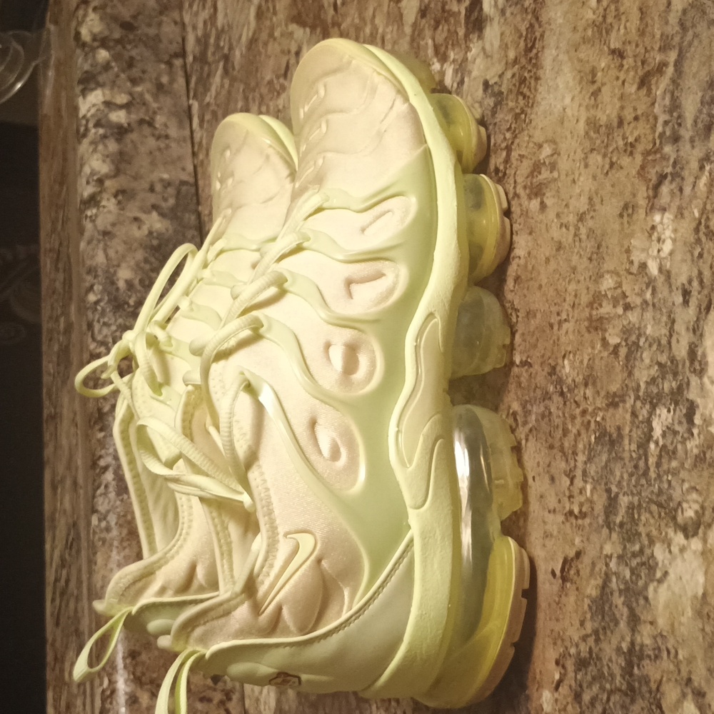 Nike Air VaporMax Plus Highlighter Yellow Sunset Women's D13023-700 Size 9.5 - Picture 7 of 10
